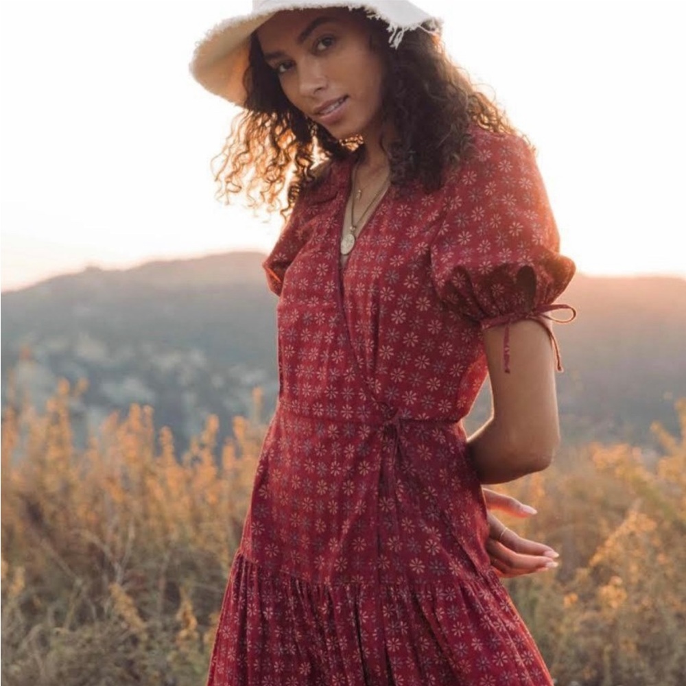 Christy Dawn Augusta Dress in Crimson Daisy - Size M - Like New